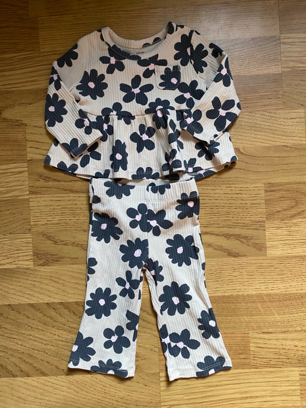 3-6 month girls outfit